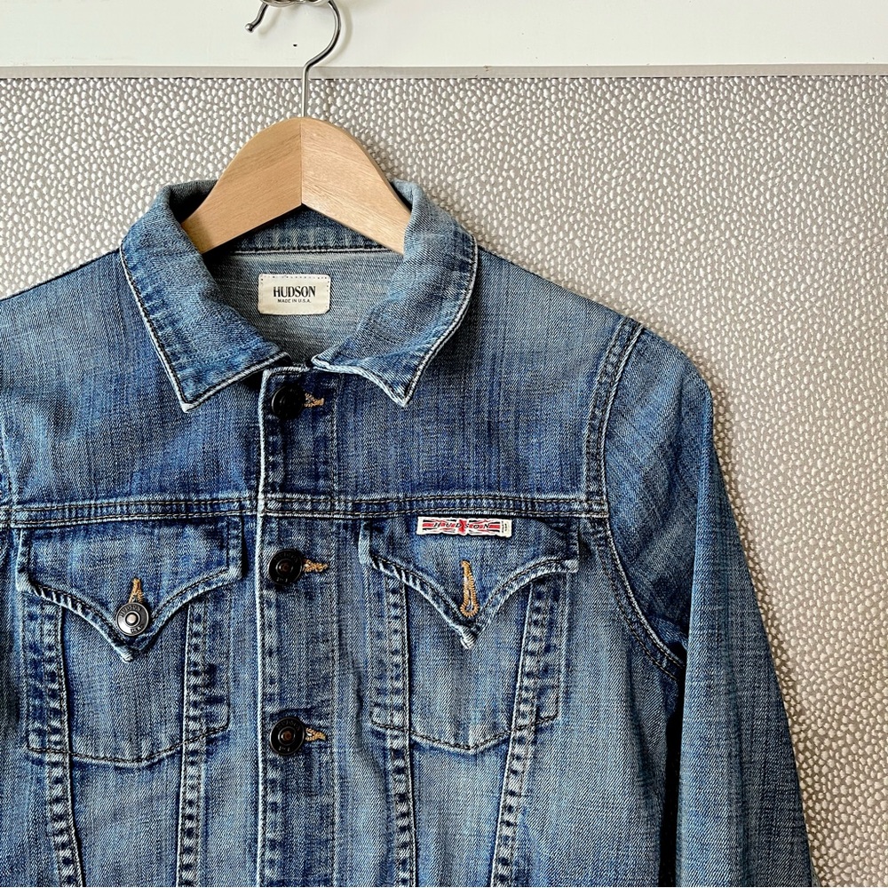 S (2/4) Hudson Jeans Denim Jean Jacket - Picture 3 of 14